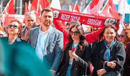 MİLLETİMİZLE ÇEYREK ASIR, TÜRKİYE GELECEĞE HAZIR!