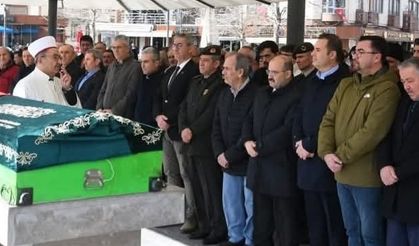 Şehit annesi Hikmet Tetik'e son görev
