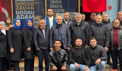İsmail Ok baba ocağı Kepsut'ta büyük ilgi gördü