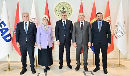 Balıkesir heyetinden Bakan Çiftçi'ye ziyaret