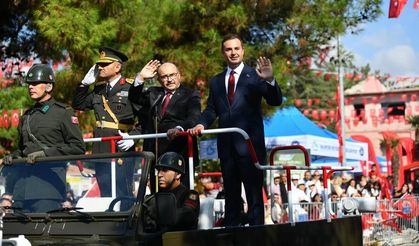 Balıkesir'de 30 Ağustos Zafer Bayramı coşkuyla kutlandı