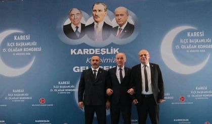 Karesi MHP teşkilatında bayrak Kurtuluş’ta