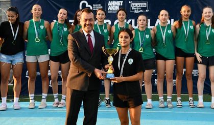 Balıkesir Büyükşehir Yaz Spor Okullarında mezuniyet heyecanı