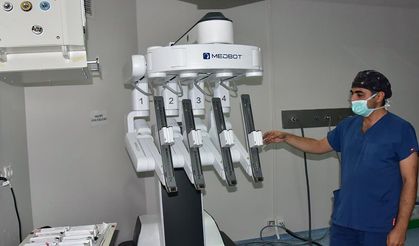 BAÜN Hastanesinde tıbbi devrim. Robotik cerrahi dönemi başladı