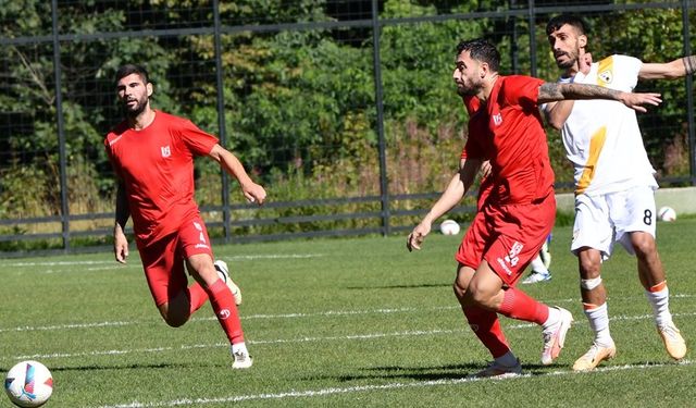 Balıkesirspor hazırlık maçında Turgutlu ile yenişemedi