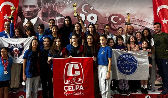 Çelpa Spor Kulübü 8 yıldır üst üste Yüzme İl Şampiyonu