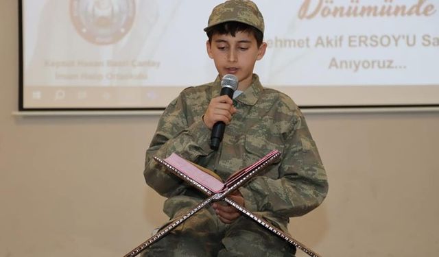 Hasan Basri Çantaylı öğrenciler ağlattı!
