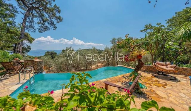 HepsiVilla.com ile Balayı Villasında Romantik Tatil ve Muhafazakar Villa Kiralama Seçenekleri