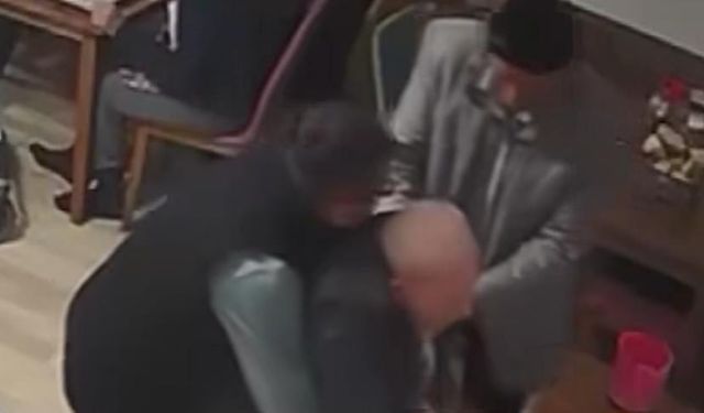Soluk borusu tıkanan adam böyle hayata döndürüldü
