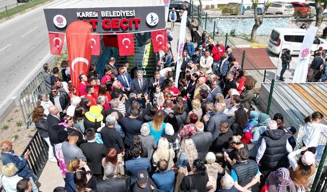 Karesi Belediyesi 40 yıllık alt geçidi yenileyip açılış yaptı