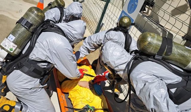 Altın madencilerine arama kurtarma tatbikatı