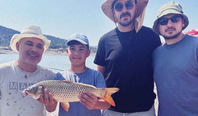 Sındırgı Çaygören Barajı'nda Balık Tutma Heyecanı