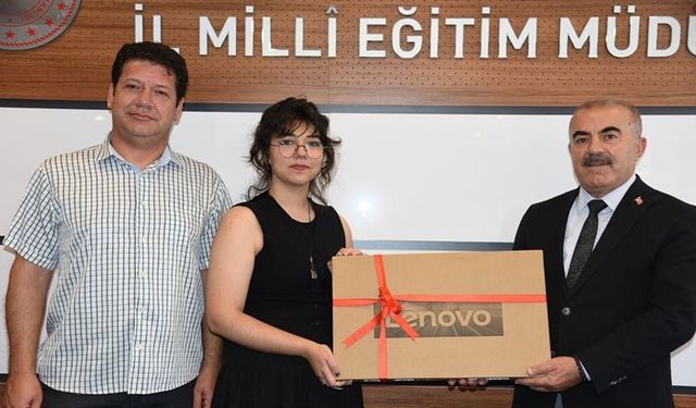 Balıkesirli gençler Sıfır Atıkta Türkiye’yi gururlandırdı