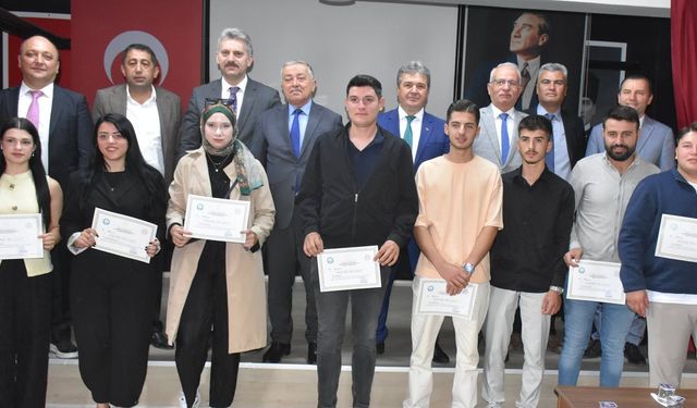 Ahilik haftasında kalfa ve ustalara belge