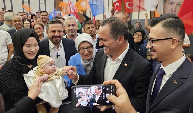 AK Parti Balıkesir'de Salih Tozan'a sığmadı