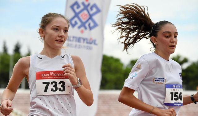 Atletler efsane İsmail Akçay için koştu