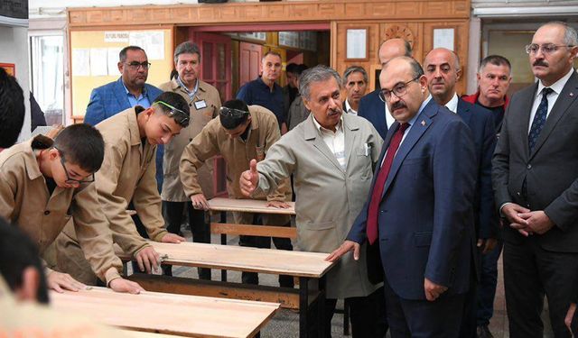 Mesleki Eğitime Hayırsever Desteğiyle Güçlü Adım