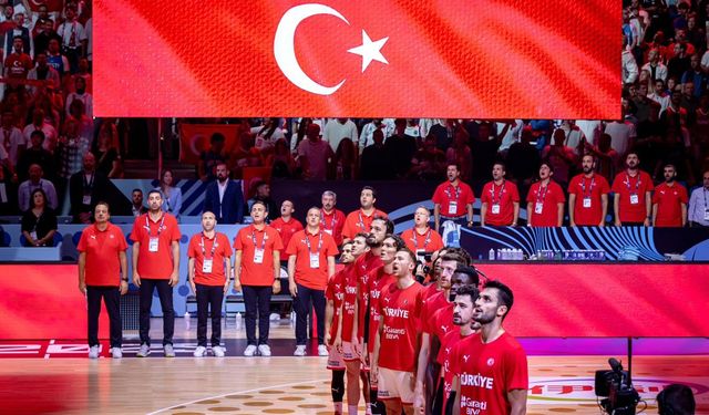 12 Dev Adam'dan EuroBasket 2025'te Tarihi Başarı..