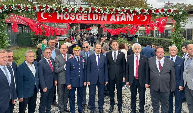 Atatürk'ün Bandırma'ya ilk kez gelişi kutlandı