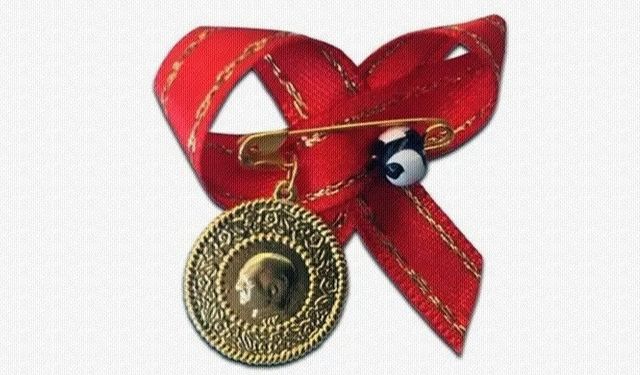 Çeyrek Altın tarihte ilk kez 10 bin lirayı aştı