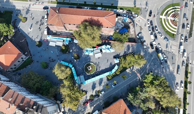 Balıkesir Cumhuriyet Meydanı 2.etabı açıldı