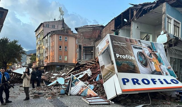 Sındırgı'da Son Durum: Can Kaybı Yok, 26 Hafif Yaralı