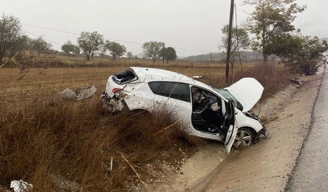 Balıkesir-Bigadiç yolunda kaza; 2 yaralı var
