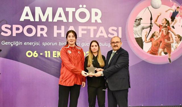 Amatör Spor Haftası "Sporun En’leri" Ödül Töreni ile Sona Erdi