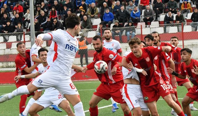 Balıkesir derbisini Ayvalıkgücü kazandı!