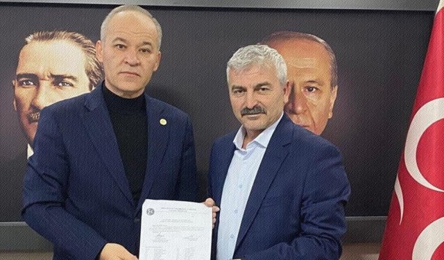 Kepsut MHP'de Baydar gitti. Kılınç geldi
