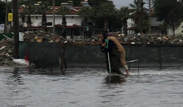 Edremit Körfezindeki belediyeler yine sınıfta kaldı