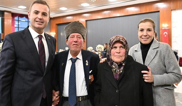 Ahmet Akın: “Her Balıkesirli bir şehit ve gazi ailesidir”