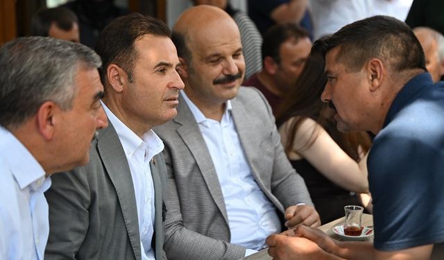 Ahmet Akın: Balıkesir'de 308 kilometre yolu asfalt yaptık