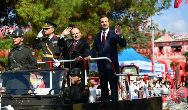 Balıkesir'de 30 Ağustos Zafer Bayramı coşkuyla kutlandı