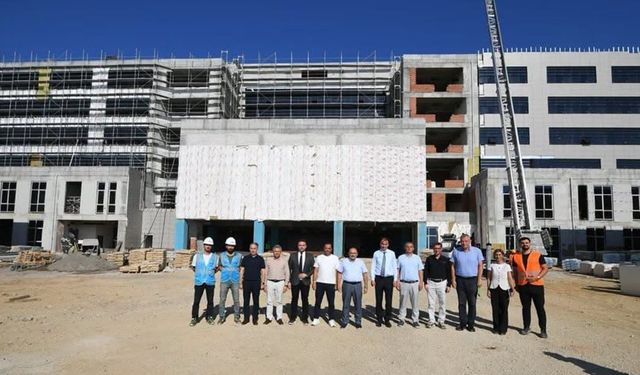 Edremit Sağlıkta Çağ Atlıyor. Yeni Devlet Hastanesi Yükseliyor