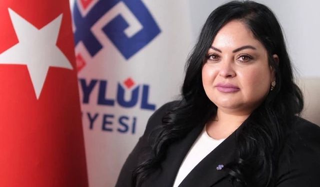 Altıeylül'de Tuğçe Türker Bayram CHP'den istifa etti