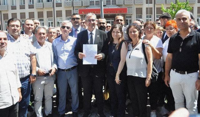 Yeni Parti Balıkesir İl Başkanlığı resmen faaliyete geçti.