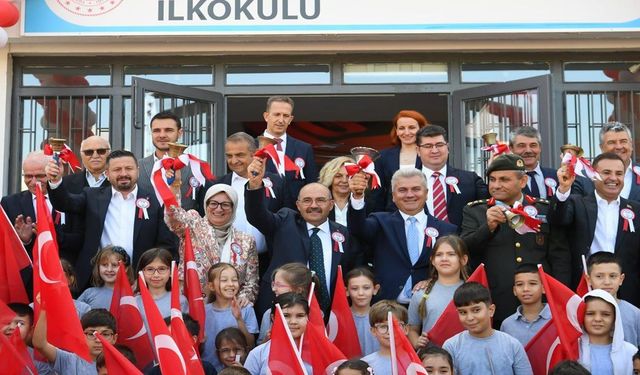BALIKESİR’DE 187 BİN ÖĞRENCİ İÇİN İLK ZİL ÇALDI