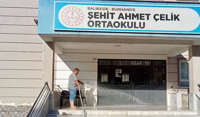 BURHANİYE BELEDİYESİ, OKULLARI YENİ EĞİTİM YILINA HAZIRLADI