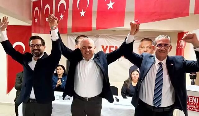Yeni Parti eski başkan Köybaşı ile devam!