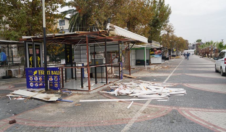 Körfez sahillerinde büfe kondu yıkımına devam