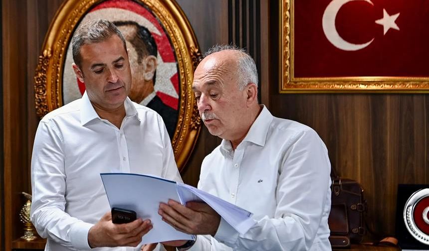 Belediyecilik zor iş! Dışarıdan gazel okumaya benzemez