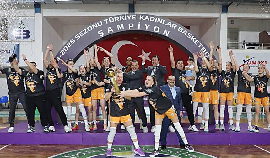 Balıkesir Kadın Basketbol'da Süper Lige yükseldi