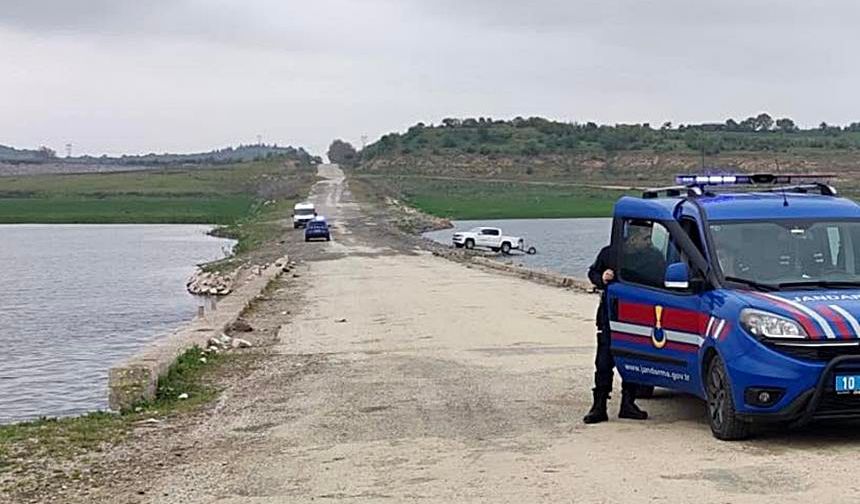 Baraj suyu çekildi, eski İzmir yolu gün yüzüne çıktı!