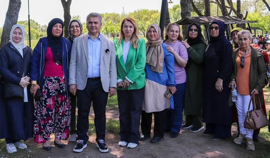 Şamlı'daki köy hayrı ünlü isimleri buluşturdu