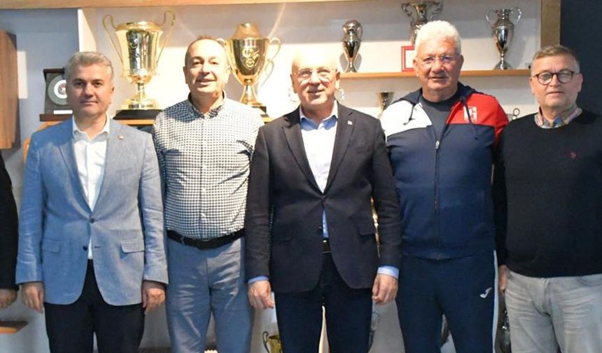 İsmail Ok ile Mustafa Canbey Balıkesirspor'da