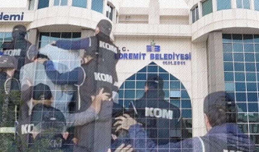 Edremit Belediyesi operasyonunda 5 tutuklama