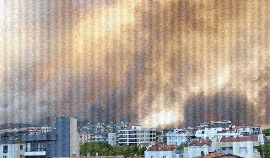Balıkesir itfaiyesi Çanakkale yangınına desteğe gitti