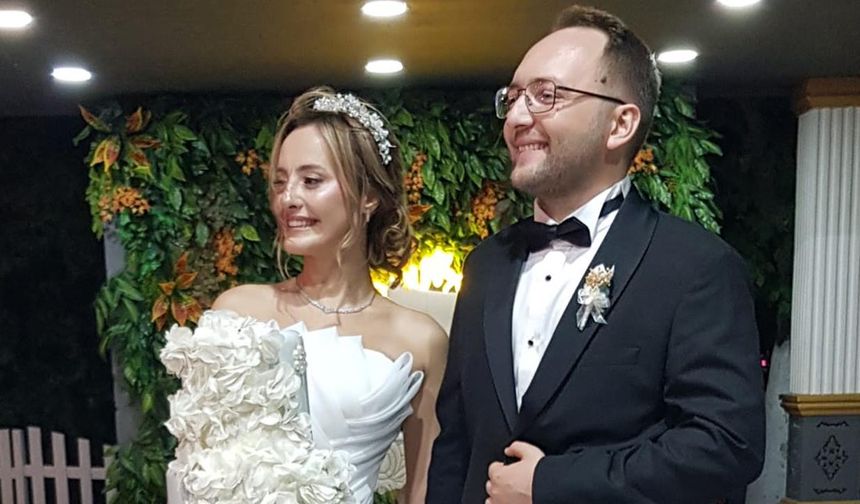 Doktor Berfin ile Dr. Hakan’ın Mutlu Günü!