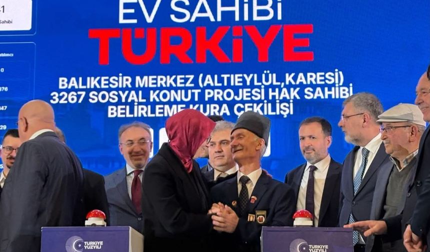 Balıkesir'de kura heyecanı. 7 bin 548 kişi ev sahibi oluyor